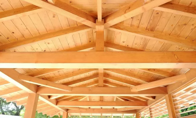 Rénovation de charpente en bois, Porto Vecchio, JBS CONSTRUCTIONS